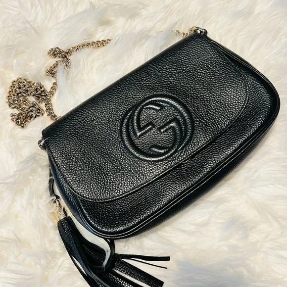 Gucci Soho Pebbled Calfskin Medium
Flap Crossbody Black - Picture 5 of 15